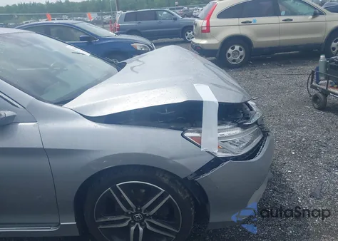 2017 Honda Accord Touring V6 из США, поврежденный, VIN 1HGCR3F98HA033961